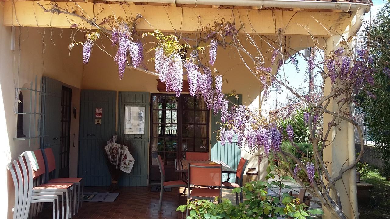 Logis Hotel Des Granges Arles Exterior photo